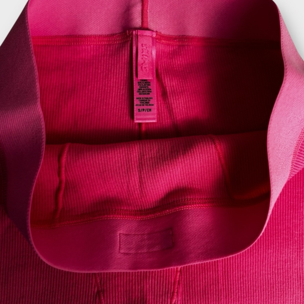 SKIMS Limited Edition Hot Pink Ribbed Tank & Boxer Set - Picture 10 of 10
